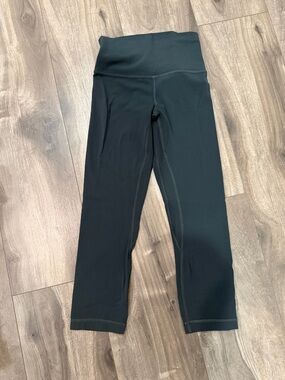 lululemon athletica Black Capri Leggings with High Waist